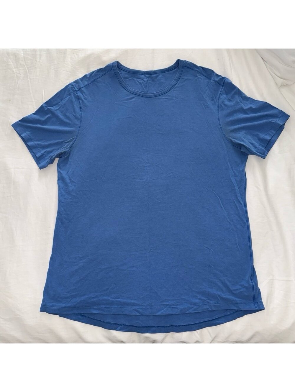 Lululemon Men's Blue Crew Neck T-Shirt 5 year basic